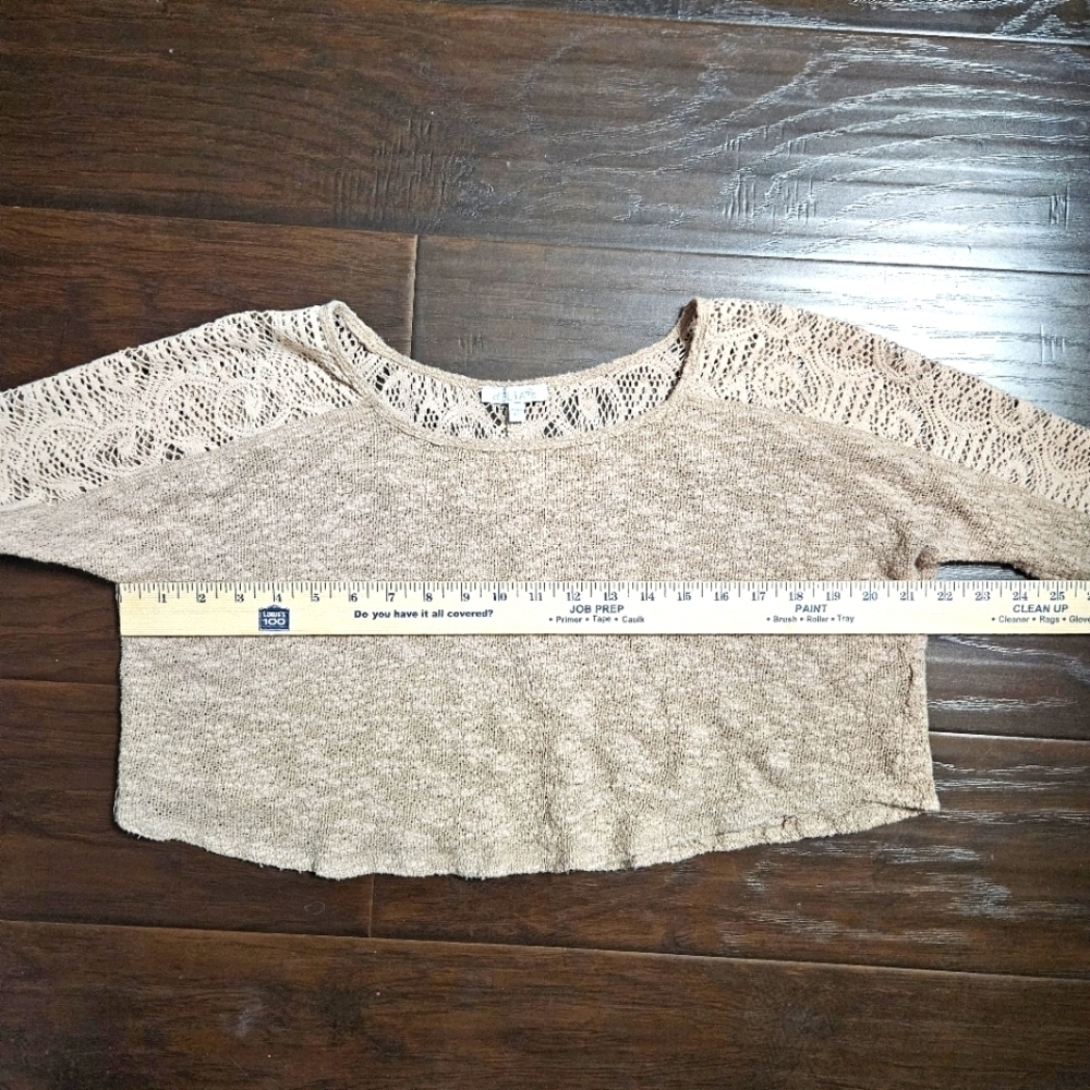 dELiA*s Tan Lace Cropped Top Size L - Picture 10 of 11